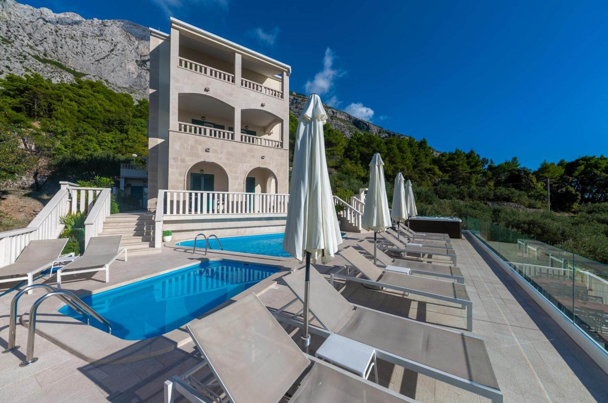 Hills Appartement Makarska